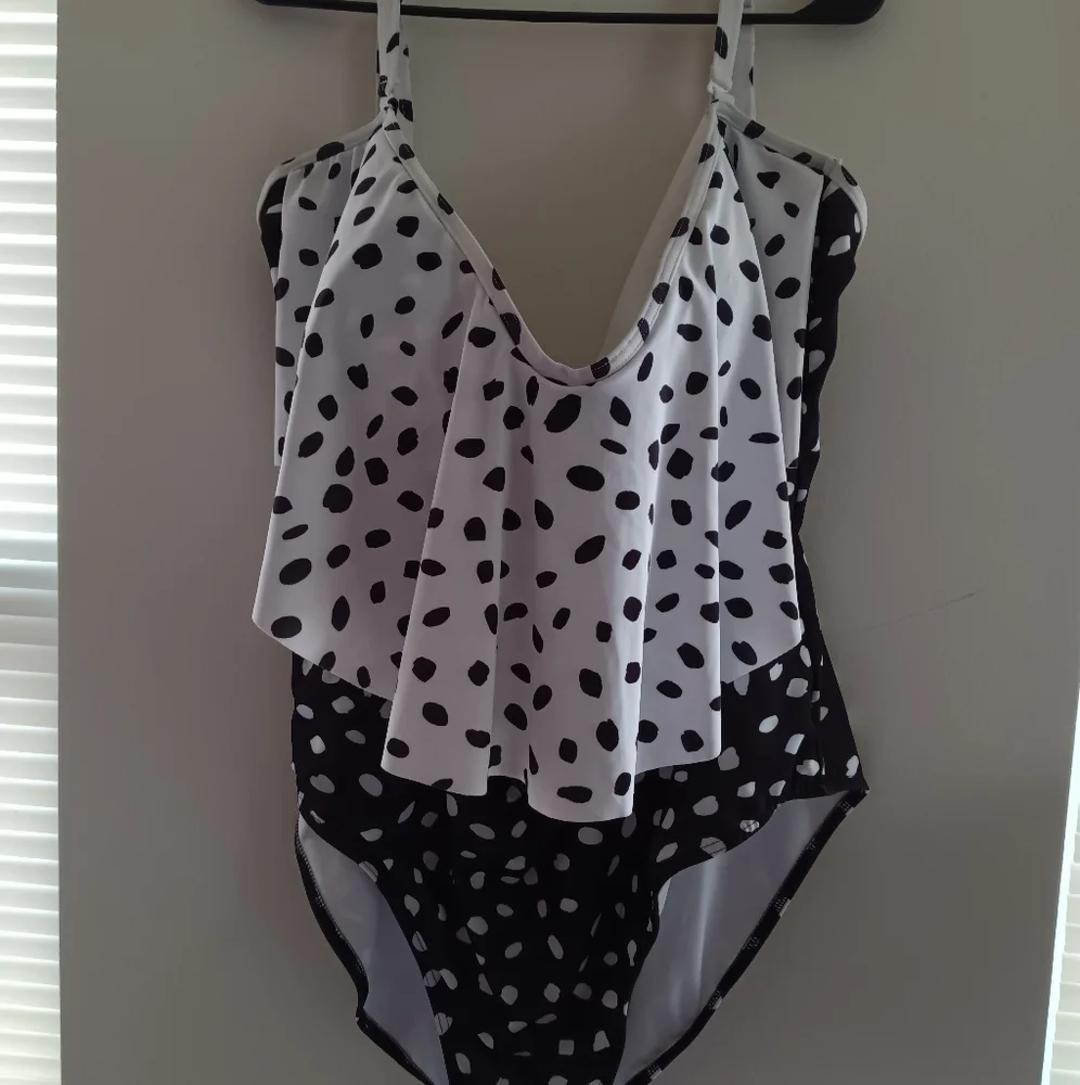 4x One Piece Polka Dot Swimsuit - Picture 1 of 5